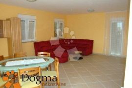 STAN OPATIJA 108 m² 3S+DB, Opatija, Appartment