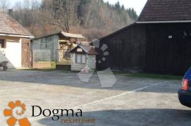 NOVO U PONUDI !!!! KUĆA VOJIŠNICA 162 m² P+1, Vojnić, Famiglia