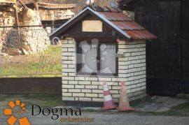 NOVO U PONUDI !!!! KUĆA VOJIŠNICA 162 m² P+1, Vojnić, Famiglia