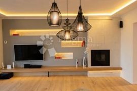 STAN OPATIJA POBRI 156 m² 4S+DB, Opatija - Okolica, Appartamento