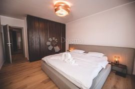 STAN OPATIJA POBRI 156 m² 4S+DB, Opatija - Okolica, Appartamento