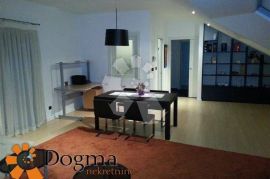 STAN RIJEKA CENTAR 90 m² 2S+DB, Rijeka, Διαμέρισμα