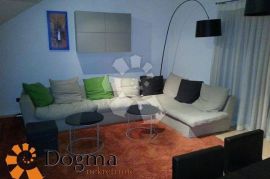 STAN RIJEKA CENTAR 90 m² 2S+DB, Rijeka, Appartment