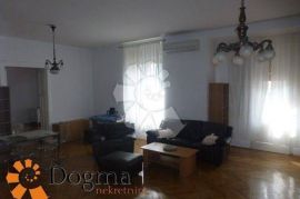 STAN RIJEKA CENTAR 170 m² 3S+DB, Rijeka, Kвартира