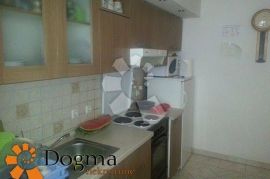 STAN RIJEKA NAJAM CENTAR 89 m² 3S+DB, Rijeka, Appartement