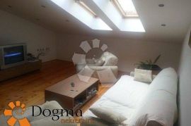 STAN RIJEKA NAJAM CENTAR 89 m² 3S+DB, Rijeka, Διαμέρισμα