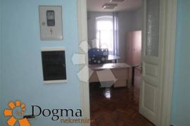 POSLOVNI PROSTOR RIJEKA CENTAR 84 m² 2SKL, Rijeka, Poslovni prostor