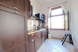 OPATIJA - etaža vile od 90 m2 s pogledom na more, Opatija, Appartment