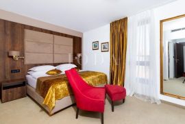 Senj, hotel u centru grada, Senj, Propiedad comercial