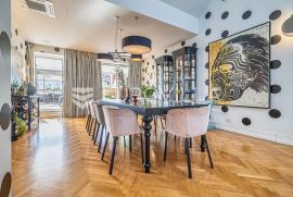 Zagreb, Donji grad, prekrasan peterosoban stan NKP 262 m2, Zagreb, Daire