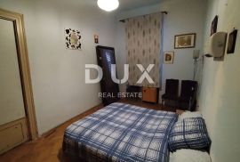 ISTRA, PULA - Stan u centru grada sa garažom! HITNA PRODAJA, Pula, Apartamento