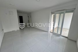 Crikvenica, novogradnja, predivan trosoban stan NKP 59 m2, Crikvenica, Kвартира