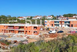 OTOK KRK, BRZAC - Moderno dizajnirana dvojnica s bazenom 40m2, Krk, Kuća