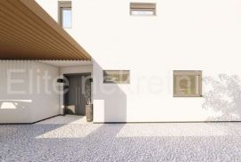 Istra - moderna nisko energetska kuća na dvije etaže u izgradnji!, Ližnjan, بيت