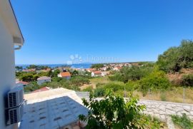 Predivna kuća sa panoramskim pogledom i bazenom, Rab, Haus