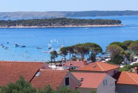 Predivna kuća sa panoramskim pogledom i bazenom, Rab, Kuća