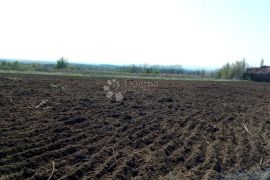 GRAĐEVINSKO ZEMLJIŠTE U ZASADBREGU, Sveti Juraj Na Bregu, Land