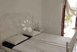 Apartman 1.red do mora, Pag, Wohnung