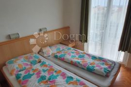 HOSTEL BIOGRAD NA MORU, Biograd Na Moru, Εμπορικά ακίνητα