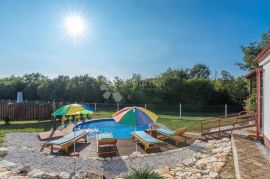 Kringa Holiday Resort, Tinjan, Коммерческая недвижимость