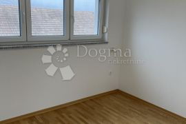 Atraktivan stan u luksuznoj novogradnji ! Dvije terase, parkirna mjesta..., Zaprešić, Apartamento