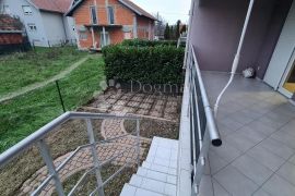 Stan u mirnom dijelu Zagreba u Podsusedu, Podsused - Vrapče, Flat