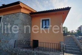 Krk – prodaja predivne vile, 4 sobe, 3 kupaonice, bazen, jacuzzi, Krk, Casa