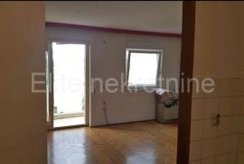 Rijeka, Škurinje - prodaja stana, 72m2, 2. kat, lođa!, Rijeka, Apartamento