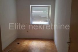 Rijeka, Škurinje - prodaja stana, 72m2, 2. kat, lođa!, Rijeka, Appartment