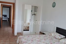 Jadranovo - višeetažni stan u novogradnji, Crikvenica, Appartment