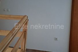 Jadranovo - višeetažni stan u novogradnji, Crikvenica, Flat