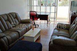 Jadranovo - višeetažni stan u novogradnji, Crikvenica, Appartement