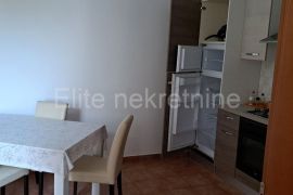 Jadranovo - višeetažni stan u novogradnji, Crikvenica, Wohnung