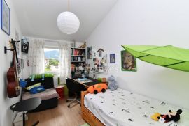 KASTAV, penthouse u novijoj gradnji, Kastav, شقة