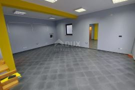 RIJEKA, OREHOVICA -poslovni prostor, 65 m2, Rijeka, Commercial property
