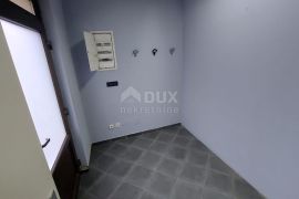 RIJEKA, OREHOVICA -poslovni prostor, 65 m2, Rijeka, Propriedade comercial