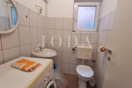 Crikvenica stan u centru, Crikvenica, Apartamento