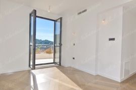 Stan s bazenom površine 300 m2, novogradnja - Dubrovnik, Dubrovnik, Apartamento