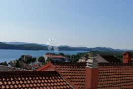 ŠIBENIK, stan u centru sa pogledom na more, Šibenik, Apartamento