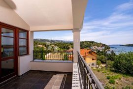 Amazing Mediterranian Villa, Rab, Maison