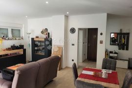 Komforan trosobni apartman, Crikvenica, Wohnung