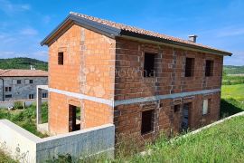 Momjan, uzivajte u istarskoj idili na kraju naselja, Buje, House