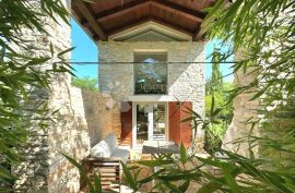 Šarmantno arhitektonsko remek djelo sjeverozapadne Istre, Buje, Σπίτι