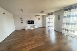 Predivan stan na Srdočima od 136m2, Rijeka, Appartment