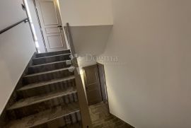 Luxury B&B u srcu Pulske jezgre - NOVOGRADNJA, Pula, Ev