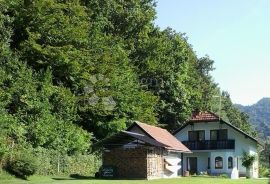 Romantična kuća sa bazenom i čarobnim pogledom na šumu, Bednja, بيت