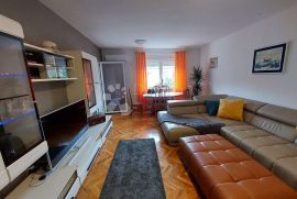 NJIVICE, APARTMAN 200 METARA OD MORA, Omišalj, Flat