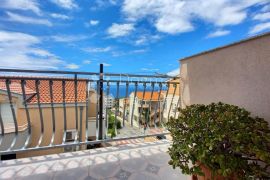 Trosoban stan s pogledom na more, Makarska, Appartement