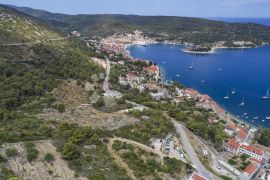 VIS- GRAĐEVINSKO ZEMLJIŠTE SA SAVRŠENIM POGLEDOM, Vis, Arazi