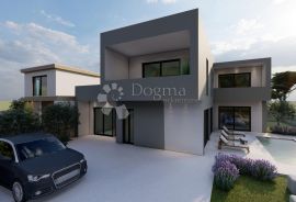 ODLIČNA VILLA U IZGRADNJI 300 m OD MORA, Medulin, بيت